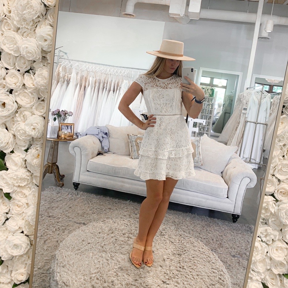 White lace Dress